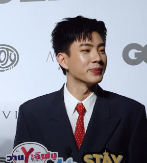 Off @ GQ MEN OF THE YEAR 2022.png