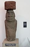 Otago Museum Moai.jpg