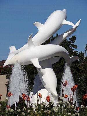 Porpoise Sculpture with Flowers and Fountains - Waterfront Park - Kelowna - British Columbia - Canada (8008022011)