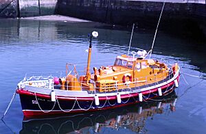 RNLI lifeboat, Dunbar harbour