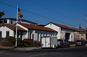 USA-Watsonville-Martinelli's-1