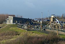 Visitor centre at gedling country park.jpg