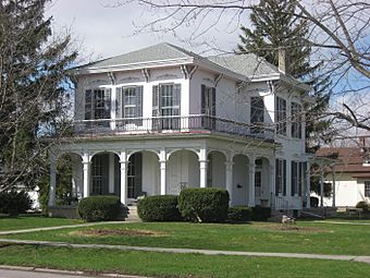 Bredeick-Lang House from south-southeast.jpg