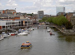 Bristol-Ferry-Boat-Geograph-3080161-Neil-Owen