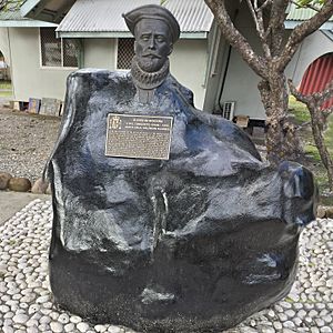 Bust of Spanish explorer Mendana