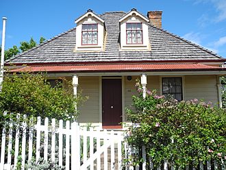 Colonial Cottage Museum.JPG