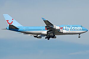 Corsairfly Boeing 747-400 Prasertwit-1