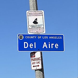 Del Aire, Los Angeles County, California neighborhood sign 01.jpg