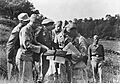 Feldmarszałek Wolfram Freiherr von Richthofen podczas narady na froncie włoskim (2-2094)