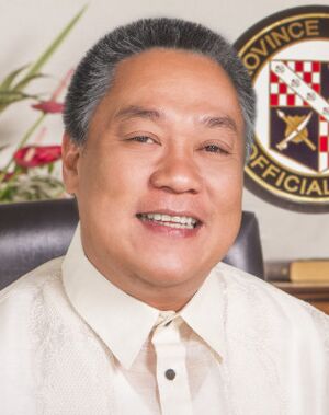 Gov Hilario Davide III Official Cebu Prof (cropped)
