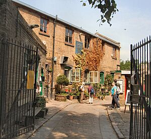 Hackney City Farm - geograph.org.uk - 2442459