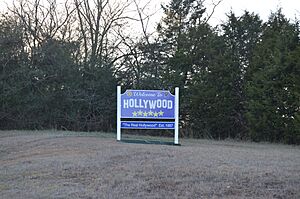 Hollywood Alabama Signage.jpg