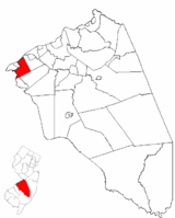 Cinnaminson Township highlighted in Burlington County. Inset map: Burlington County highlighted in the State of New Jersey.