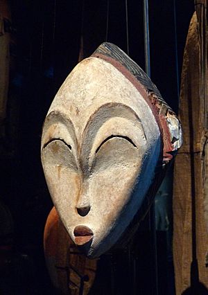 Masque blanc Punu-Gabon