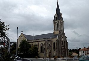 Mouilleron le Captif, l'église
