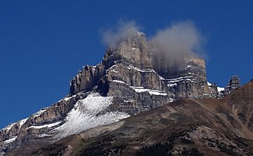 Mount Hector Alberta Canada 2014.jpg