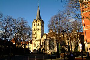 Muensterkirche-sideview