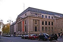Natural History Museum, Exhibition Road, London SW7 - geograph.org.uk - 1128801