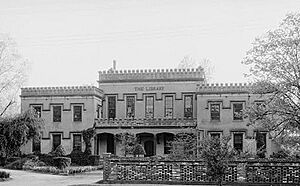 Old Academy of Richmond County, 540 Telfair Street, Augusta (Richmond County, Georgia)