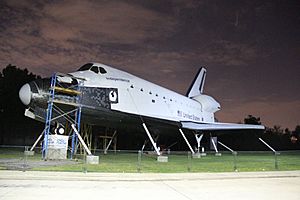 Space Shuttle Independence OV-100