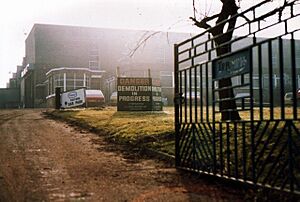 The demolition of the Triumph Motorcycles factory - geograph.org.uk - 1182972