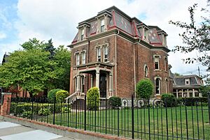 UsaEast2016 503 Hudson-Evans House