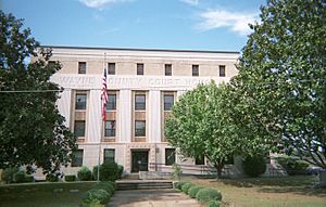 Wayne County courthouse in Waynesboro