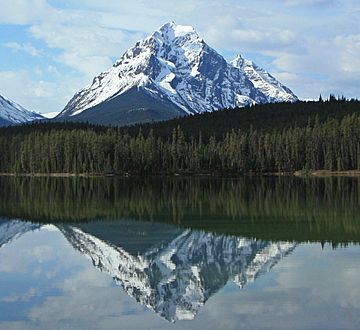 Whirlpool Mountain from Leech Lake