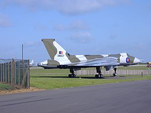 XM607 SIDE VIEW
