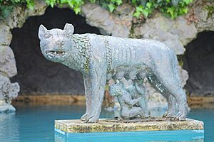 'Romulus and Remus' statue in Italian Renaissance Garden in Hamilton Gardens