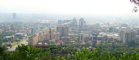 Almaty from hill (cropped)