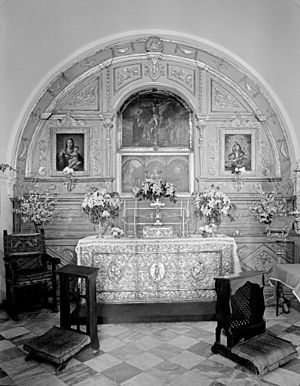 Altar of Capilla del Cristo, photograph by Carol M. Highsmith