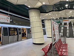 Bucharest Metro stationed in Eroilor 2 Station