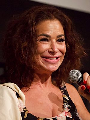 Claudia Wells (52301515623) (cropped).jpg