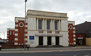 Copnor Methodist Church, 163 Copnor Road, Copnor, Portsmouth (October 2017) (3)