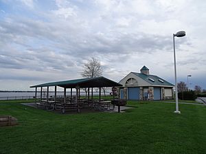 Fox Point Delaware Facilities