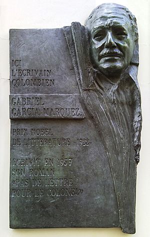 Gabriel García Márquez plaque - Rue Cujas, Paris 5