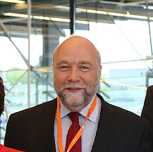 Impressions June 24, 2015 (19109116655) (cropped).jpg