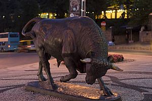 Kadıköy Bull Statue
