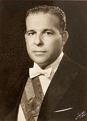 MO 63.2240.2 - Photograph of João Goulart President of the Republic of Brazil (cropped).jpg
