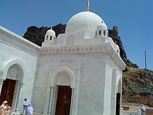 Mausoleum Syedna Idris,Yemen.jpg