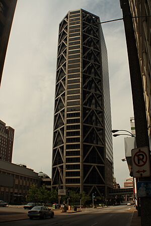 One US Bank Plaza