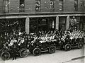 Opening Day 1903, Oakland Commuters leaving the Statehouse Hotel for their first PCL game against Sacramento. (17124238308)
