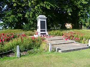 Sidcup War Memorial (geograph 2479611)