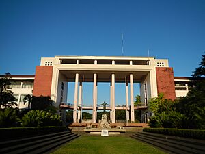 UP Diliman Quezon Hall