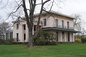 Wesleyan University - Davison Art Center 02
