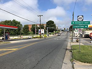 2018-08-31 10 53 11 View north along U.S. Route 340 (4th Street) just south of Virginia State Route 602 (Maryland Avenue) in Shenandoah, Page County, Virginia