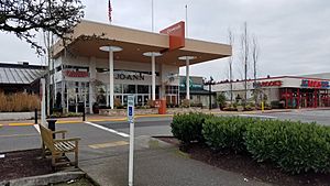 2018 Crossroads Bellevue west entrance