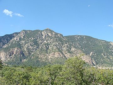 Cheyenne Mountain 1.jpg