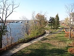 Connecticut River Walk Park, Springfield MA